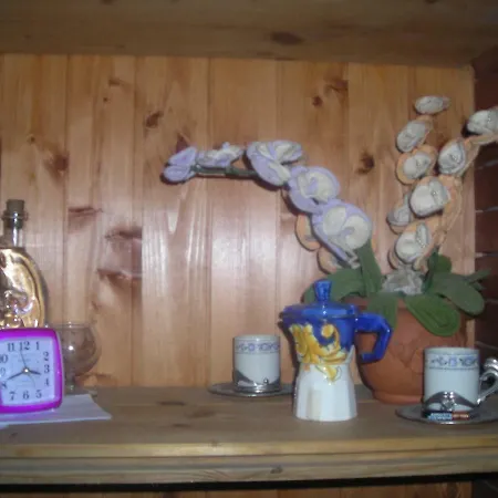 L'arcobaleno فندق مبيت وإفطار سورينتو